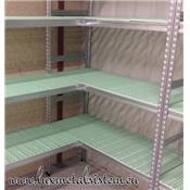 Rayonnage acier d'Angle tablettes PP Vert - H: 1.97 m - 5 tablettes